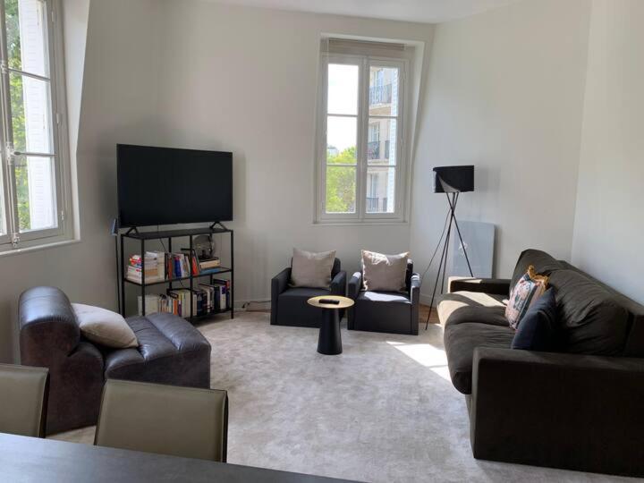 Appartement 3 Chambres Paris 7E ภายนอก รูปภาพ